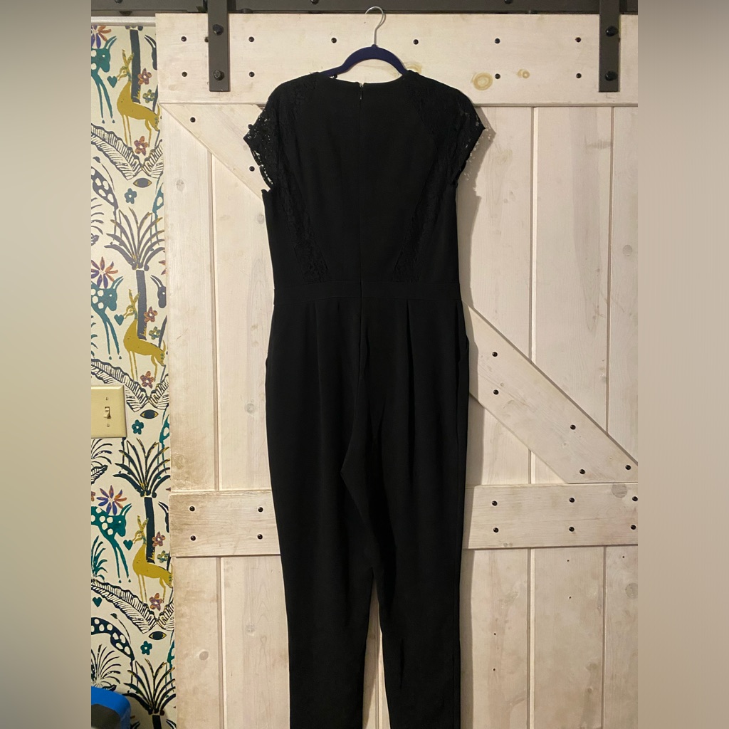 Laundry By Shelli Segal Semi Formal Jumpsuit